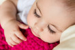 Foto: Closeup portrait of sleeping baby Closeup portrait of sleeping baby