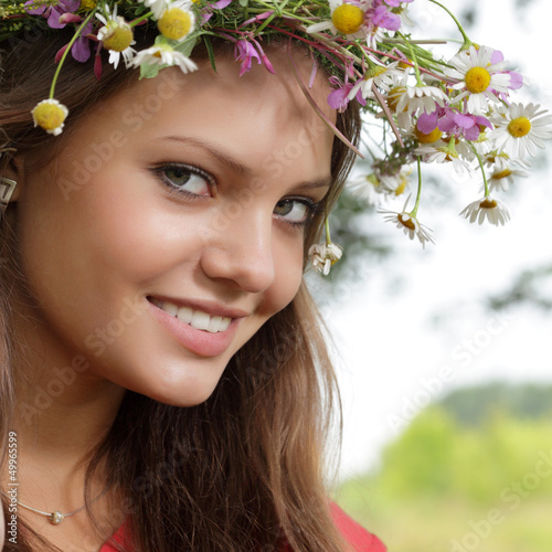 Photo: beauty girl outdoors beauty girl outdoors
