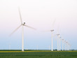 Windmühlen am Abend