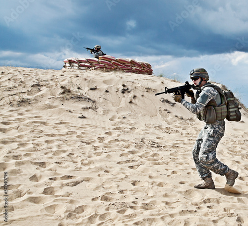 Photo: Two soldiers Two soldiers