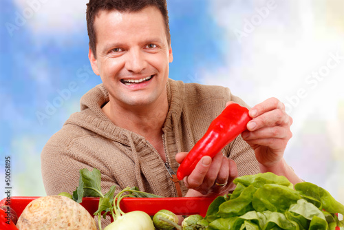 Photo: gemüsebauer bietet spitzpaprika an gemüsebauer bietet spitzpaprika an