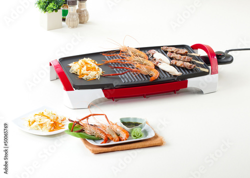 Photo: More comfortable more fast with electric grill pan More comfortable more fast with electric grill pan