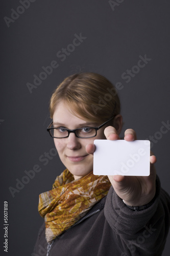 Photo: Visitenkarte in Hand Visitenkarte in Hand