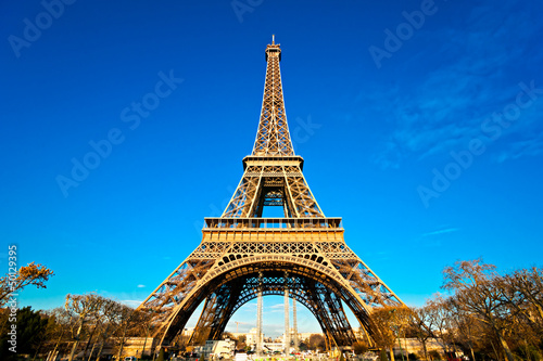 Photo: Eiffel tower at sunrise, Paris. Eiffel tower at sunrise, Paris.