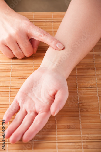 Photo: Acupuncture Intermediary Messenger JIANSHI P5 Acupuncture Intermediary Messenger JIANSHI P5