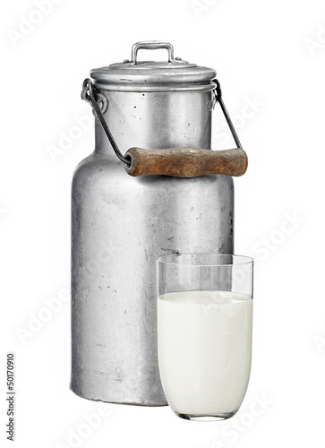 Photo: Milchkanne mit Glas Milchkanne mit Glas