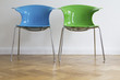Zwei Designerstühle