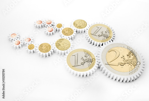 Illustration: Engrenage de pièce en Euro - concept d'argent Engrenage de pièce en Euro - concept d'argent