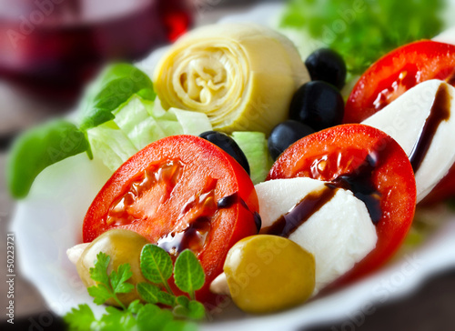 Photo: Mozzarella, Tomaten und Artischocken Mozzarella, Tomaten und Artischocken