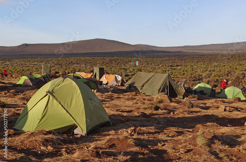 Photo: Crépuscule sur un campement du Kilimanjaro Crépuscule sur un campement du Kilimanjaro