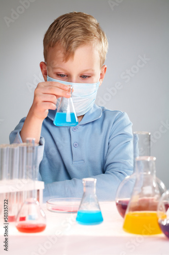 Photo: Chemical experiment Chemical experiment