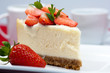 new york cheesecake with strawberries