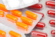 Verschiedene Tabletten, Kapseln, Pillen