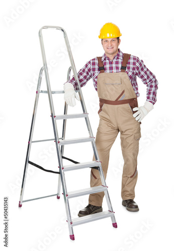 Photo: Portrait of construction worker Portrait of construction worker