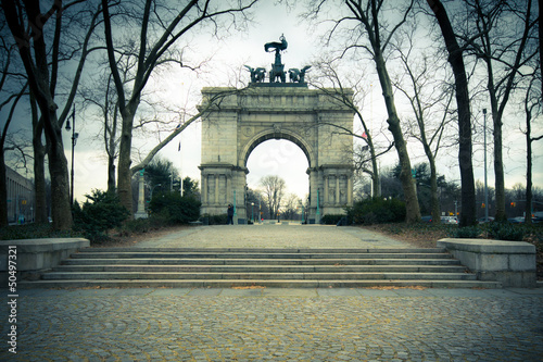 Photo: Historic Beaux-Arts arch in Brooklyn's Grand Army Plaza Historic Beaux-Arts arch in Brooklyn's Grand Army Plaza