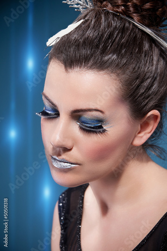 Photo: Luxurious Silver Makeup Luxurious Silver Makeup