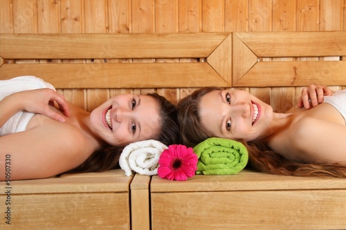 Photo: Frauen in der Sauna Frauen in der Sauna