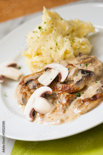 Photo: Jägerschnitel Jägerschnitel