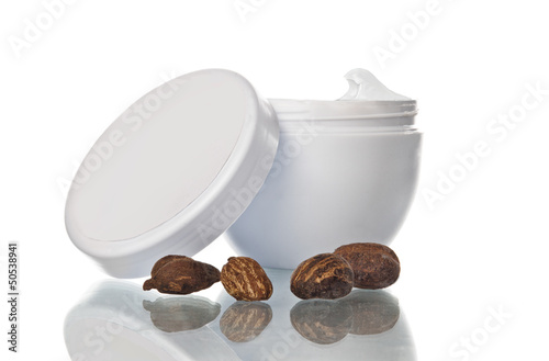 Photo: Pot of shea butter and nuts Pot of shea butter and nuts