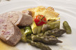 Braciola di manzo con asparagi