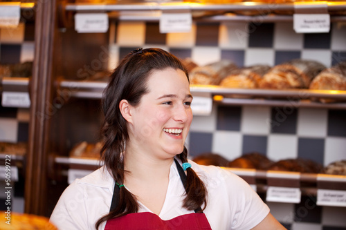 Photo: auszubildende in der bäckerei auszubildende in der bäckerei
