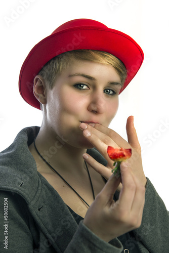 Photo: Genuss einer Erdbeere Genuss einer Erdbeere