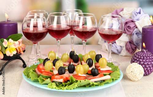 Photo: Canapes and wine in restaurant Canapes and wine in restaurant