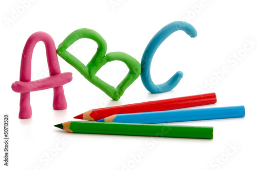 Photo: ABC und Buntstifte ABC und Buntstifte