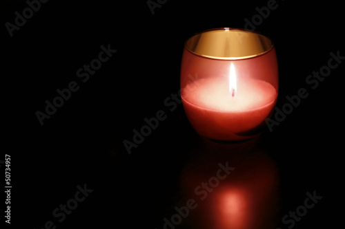 Photo: Rote Kerzenglas bei Nacht Rote Kerzenglas bei Nacht