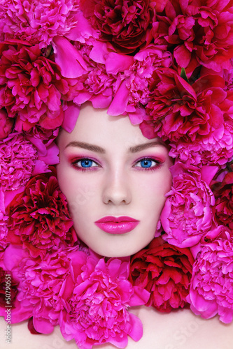 Photo: Woman in flowers Woman in flowers