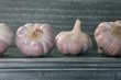 knoblauch ganze Knollen