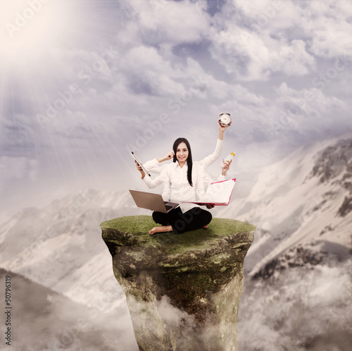 Photo: Entrepreneur multitasking outdoor Entrepreneur multitasking outdoor