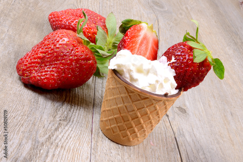 Photo: dessert with strawberries dessert with strawberries