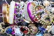 Fashionable women's jewelry