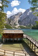 Foto: Bergsee in den Dolomiten Pragser Wildsee Bergsee in den Dolomiten Pragser Wildsee