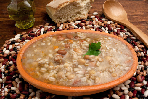 Photo: Zuppa di legumi Zuppa di legumi