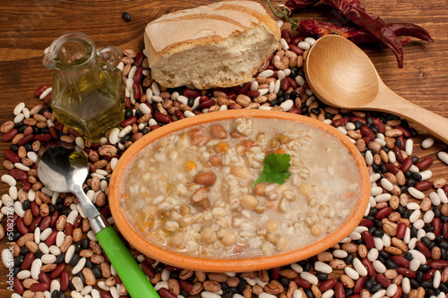 Photo: Zuppa di legumi Zuppa di legumi