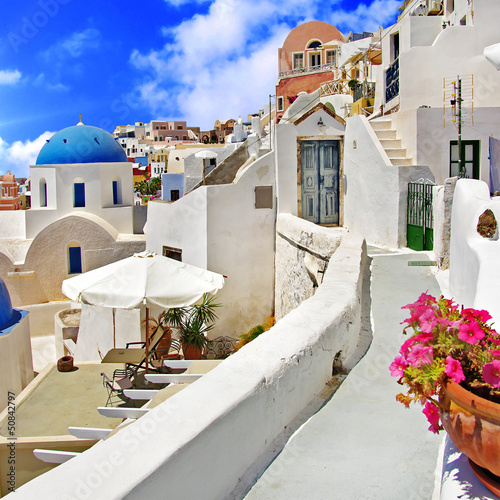 Photo: charming streets of Santorini charming streets of Santorini