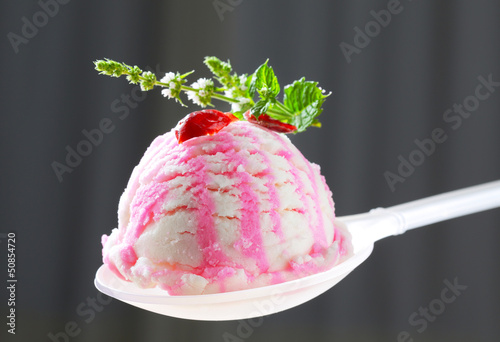 Photo: Cherry gelato Cherry gelato