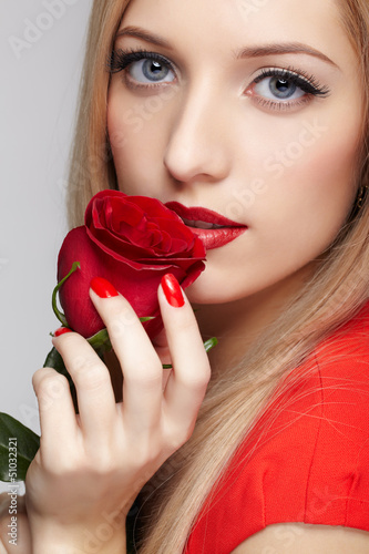 Photo: beautiful woman with flower beautiful woman with flower