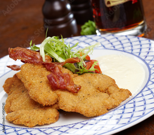 Photo: Schnitzel with salad Schnitzel with salad