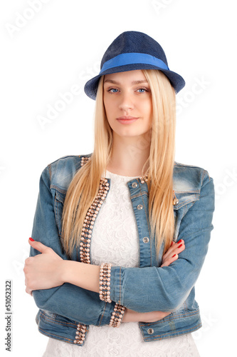Photo: Portrait of young woman Portrait of young woman