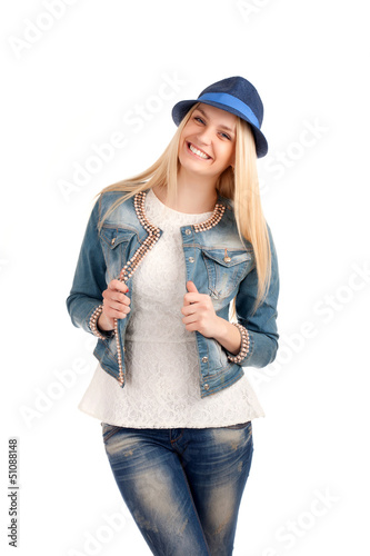 Photo: Portrait of young woman Portrait of young woman