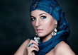 fashion portrait mit Jeans close / flower&jeans 02_2