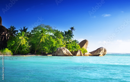 Photo: sunset on the beach, Anse Source d'Argent, La Digue island, Seyc sunset on the beach, Anse Source d'Argent, La Digue island, Seyc