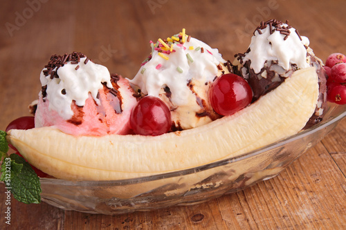 Photo: banana split banana split