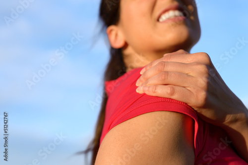 Photo: Woman shoulder injury Woman shoulder injury