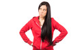Foto: angry young woman standing against white angry young woman standing against white