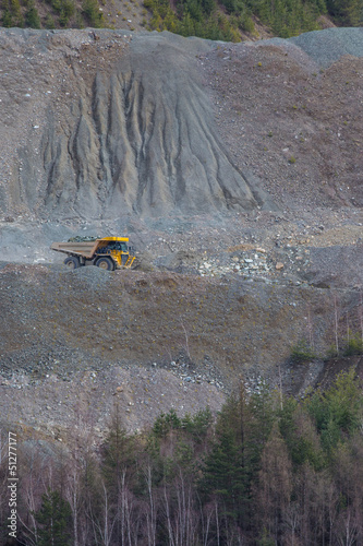 Photo: Transport im Steinbruch Transport im Steinbruch