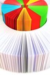 Foto: Räder aus buntem Papier Räder aus buntem Papier